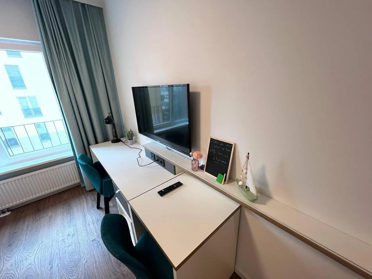 Modern Studio In Central Berlin & Free Gym Access