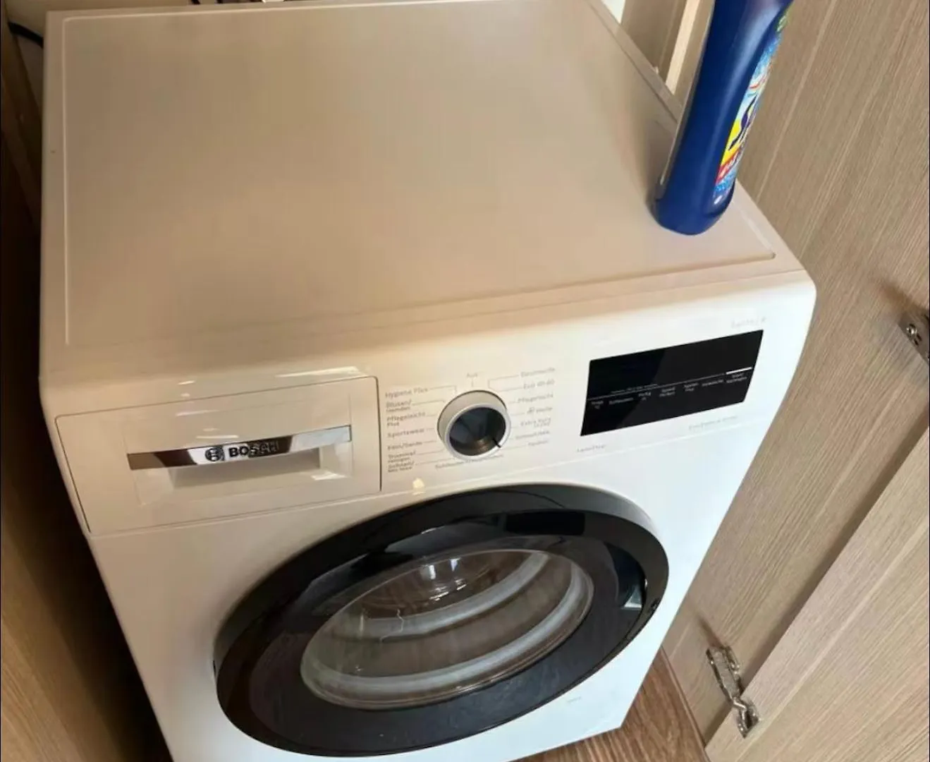 Appartement Modern Studio In Central Berlin & Free Gym Access Duitsland