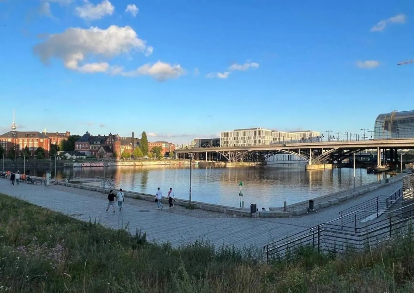 Apartmán Modern Studio In Central Berlin & Free Gym Access